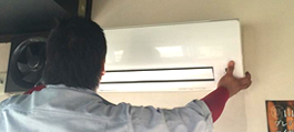 冷媒ガス充填工事